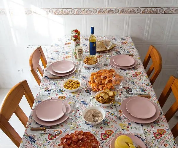 בית נופש Waters House - Feel At Ir Our Sea